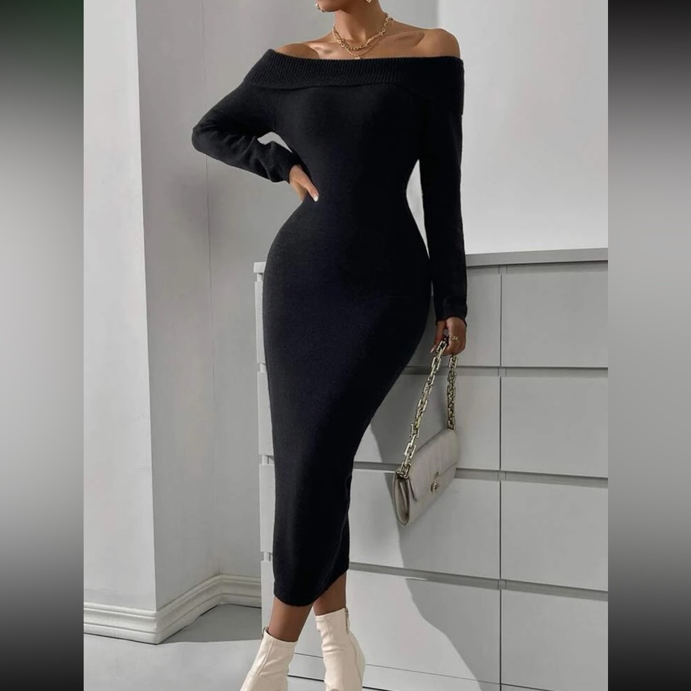 Black long sleeve off the shoulder dress XS